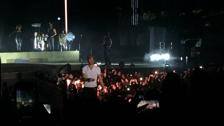 Enrique Iglesias at Ehdeniyat